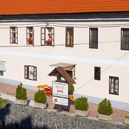 Apartma Na Starem Placu Idrija Eksteriør bilde