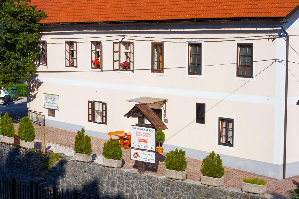 Apartma Na Starem Placu Idrija Eksteriør bilde